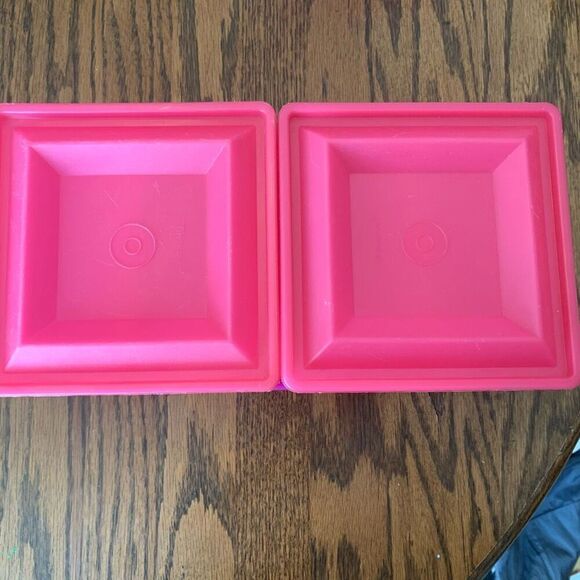 Retro Tupperware Storage Containers - Picture 5 of 5